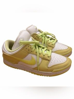 Nike Dunk Low Disrupt 2 Lemon Yellow White Sneakers Women’s Size 9 DZ2794-700